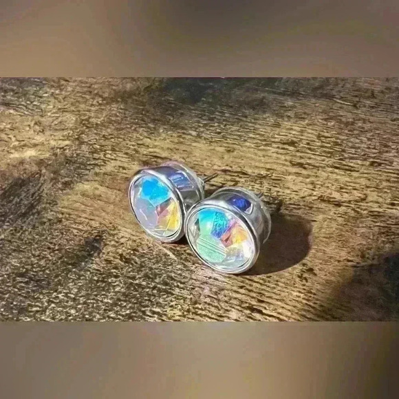 NWOT | Betsey Johnson | Kaleidoscope Diamond Stud Earrings - Picture 3 of 4